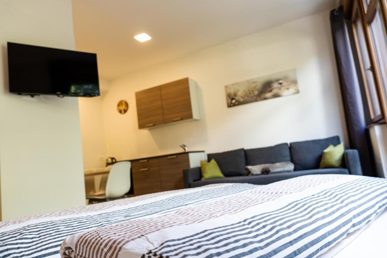 Flow Apartments Winkel Studio Merano Extérieur photo